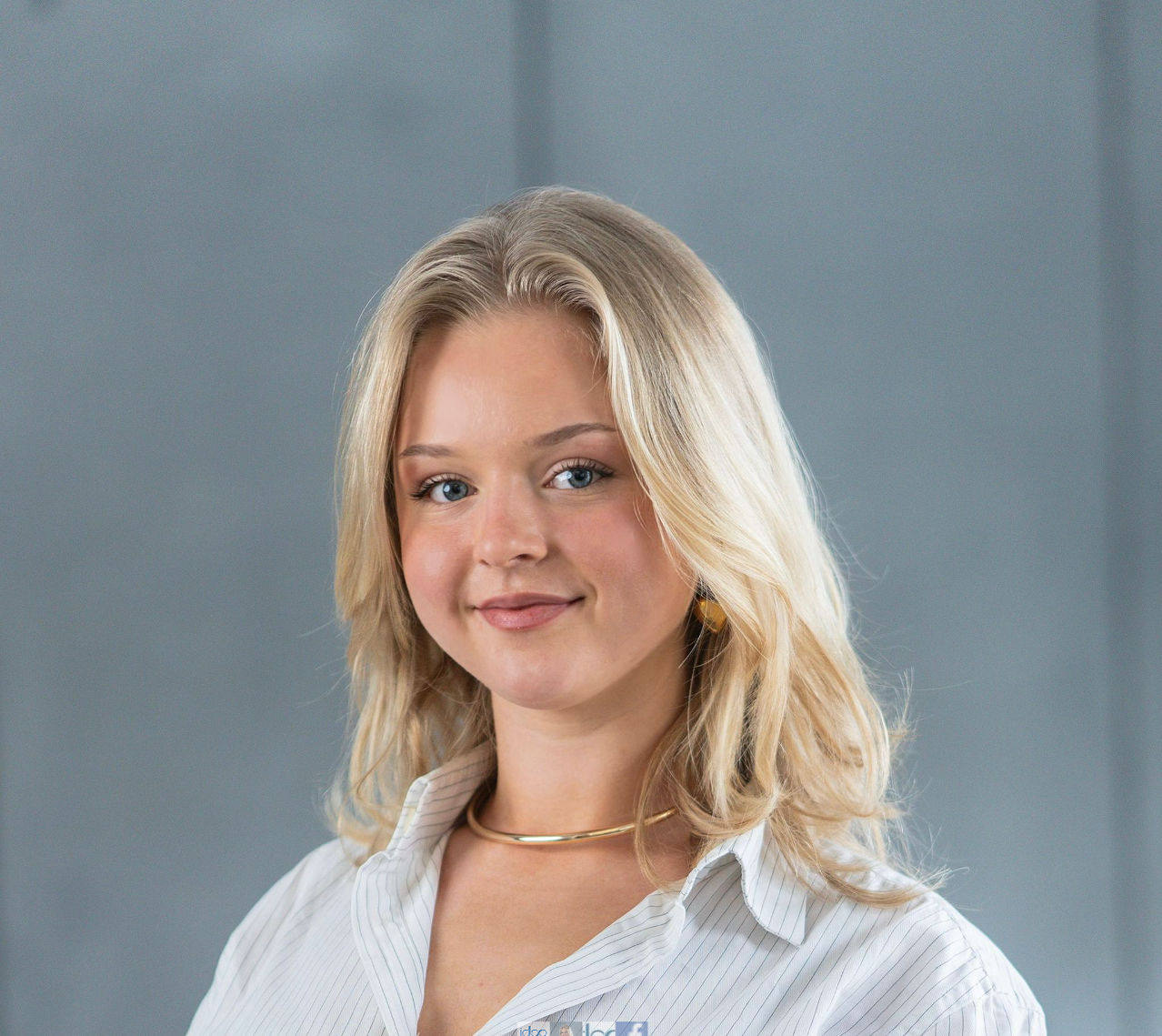 employee image
